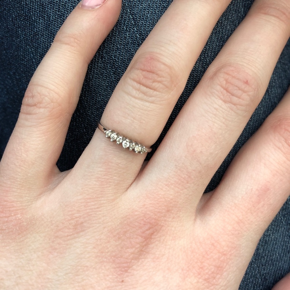 14K White Gold and Diamond Ring